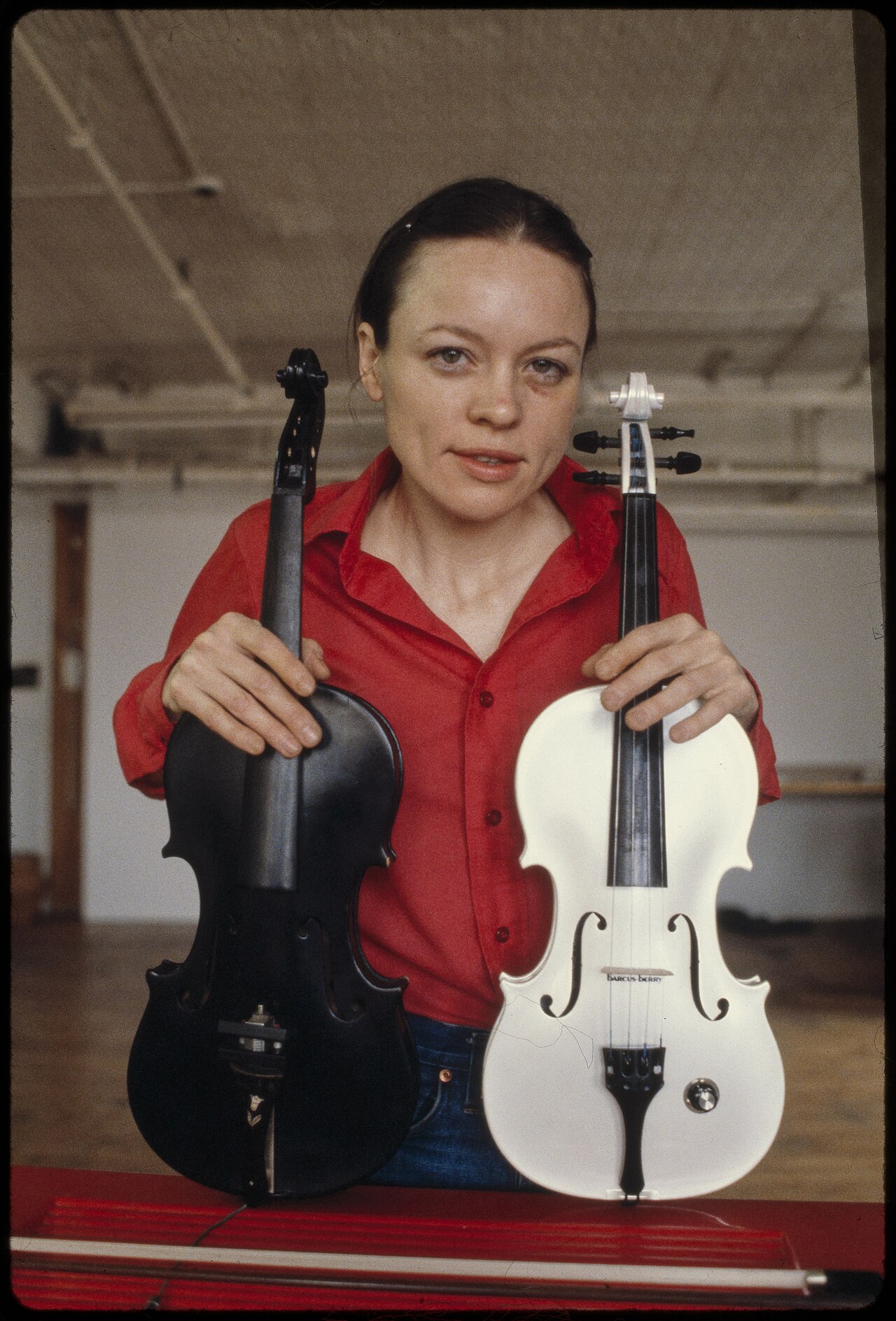 Black-and-white portrait photograph of Laurie Anderson, avant-garde experimental music composer and performance artist.